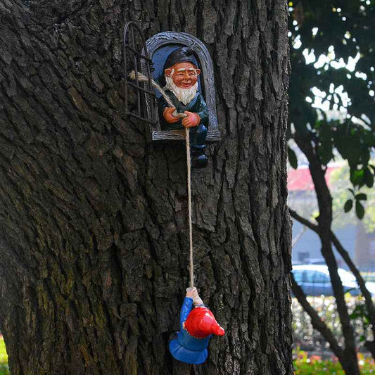Gardening Decoration Garden Sculpture Turning Over The Window Climbing Dwarf Old Man Big Tree Decoration Resin Crafts