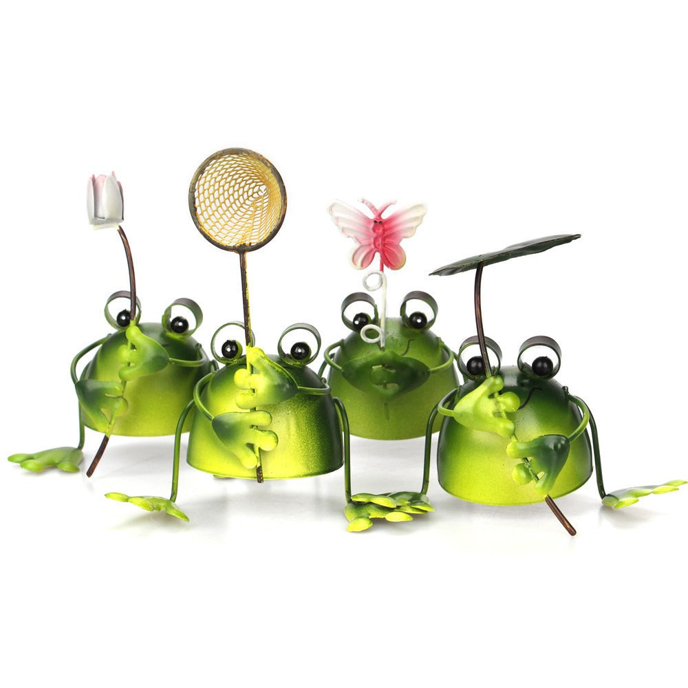 4 sets of cute frog iron ornaments and metal crafts