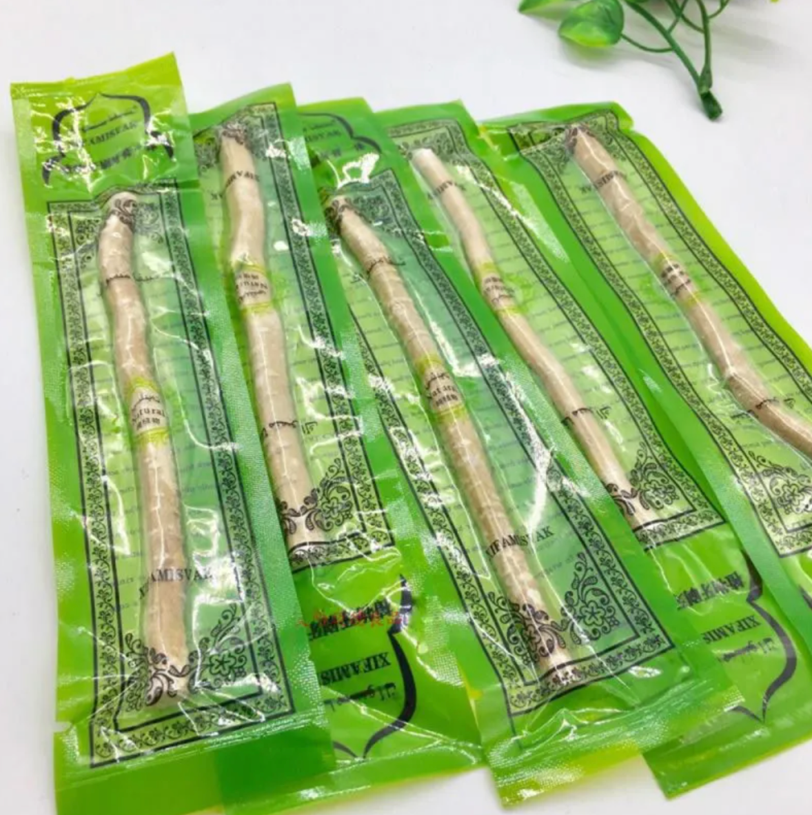 Miswak Tooth Cleaning Stick - SkyeDragon Gifts