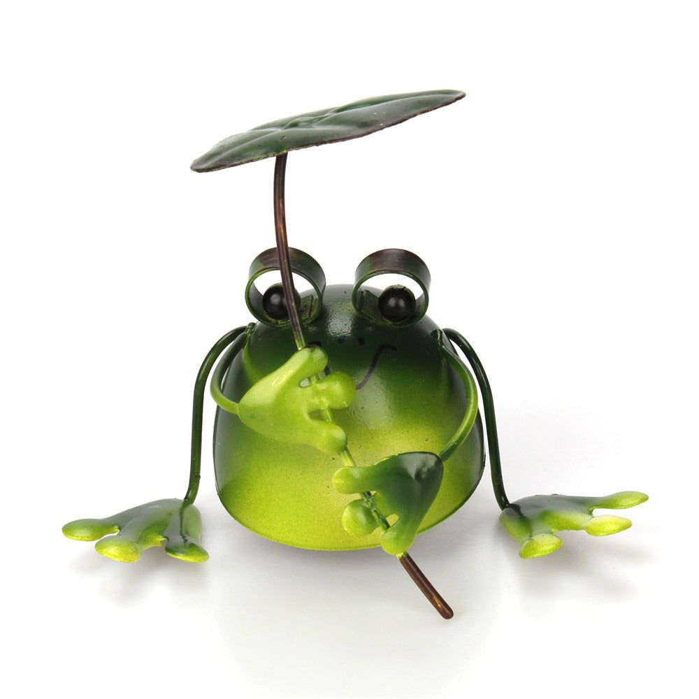 4 sets of cute frog iron ornaments and metal crafts
