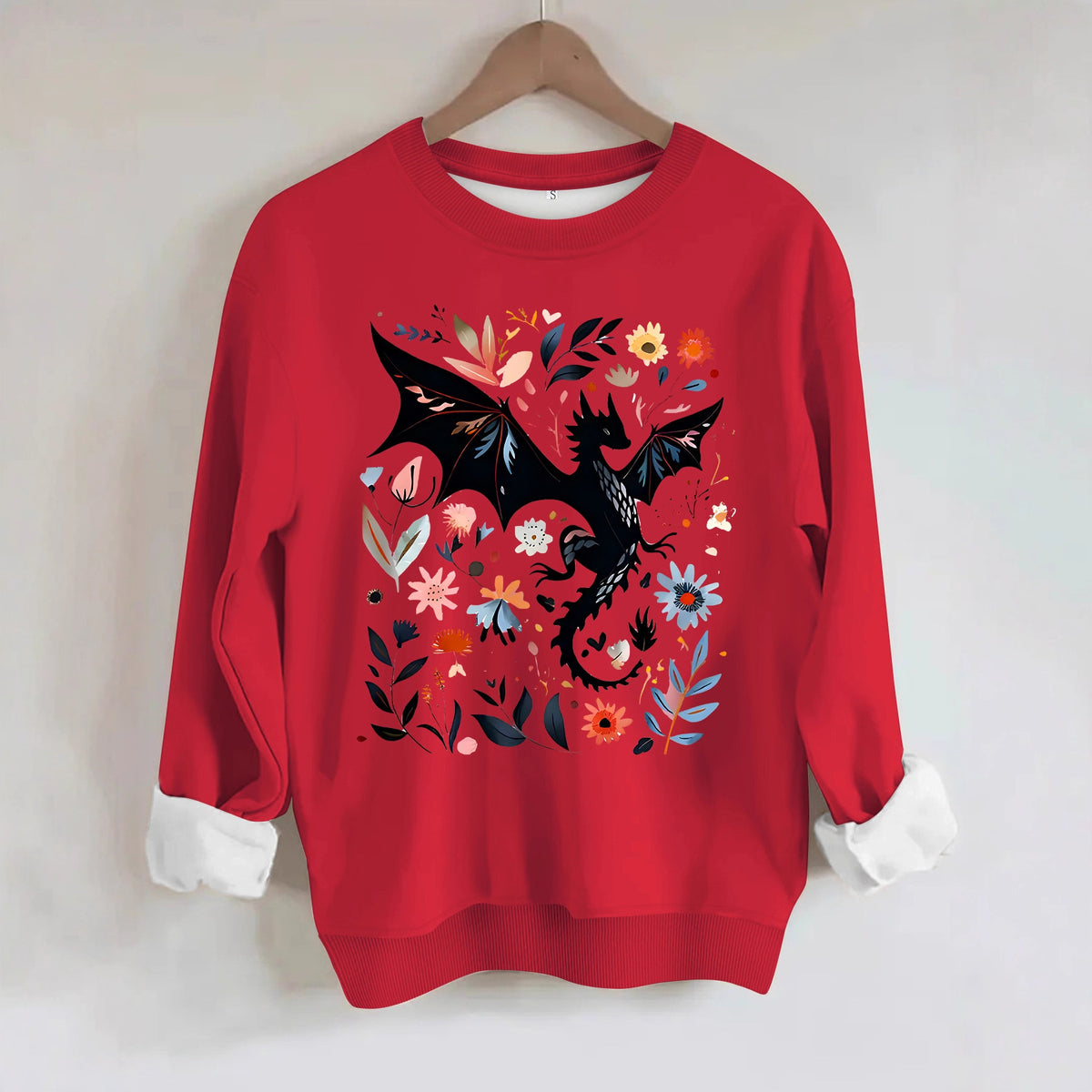 Long sleeved round neck dragon pattern and floral design