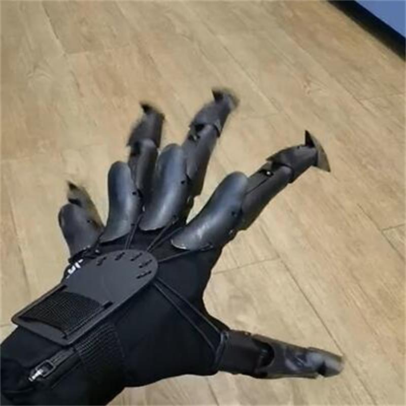 Black Dragon Claws Joints Flexible And Changeable Gloves Toys Halloween Role-Playing Horror Ghost Hand Props