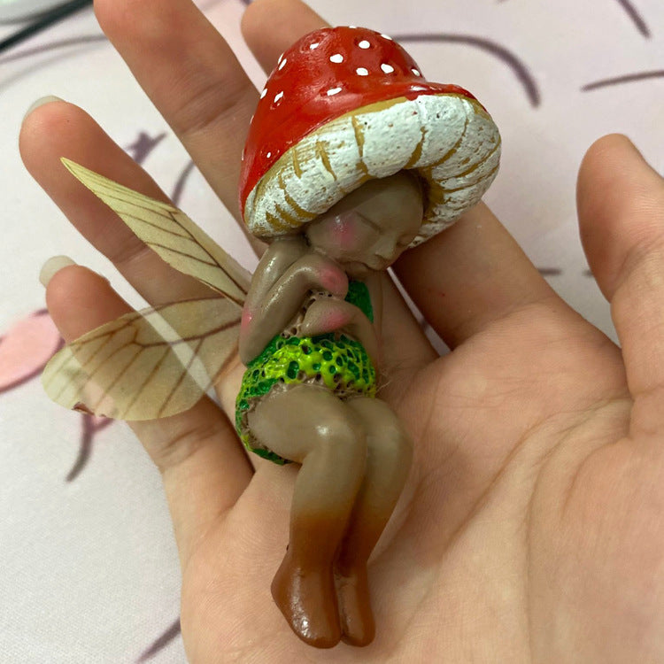 Sleeping Fairy Resin Crafts Sleeping Mushroom Elf Ornament Small Forest Mushroom Fairy Ornament