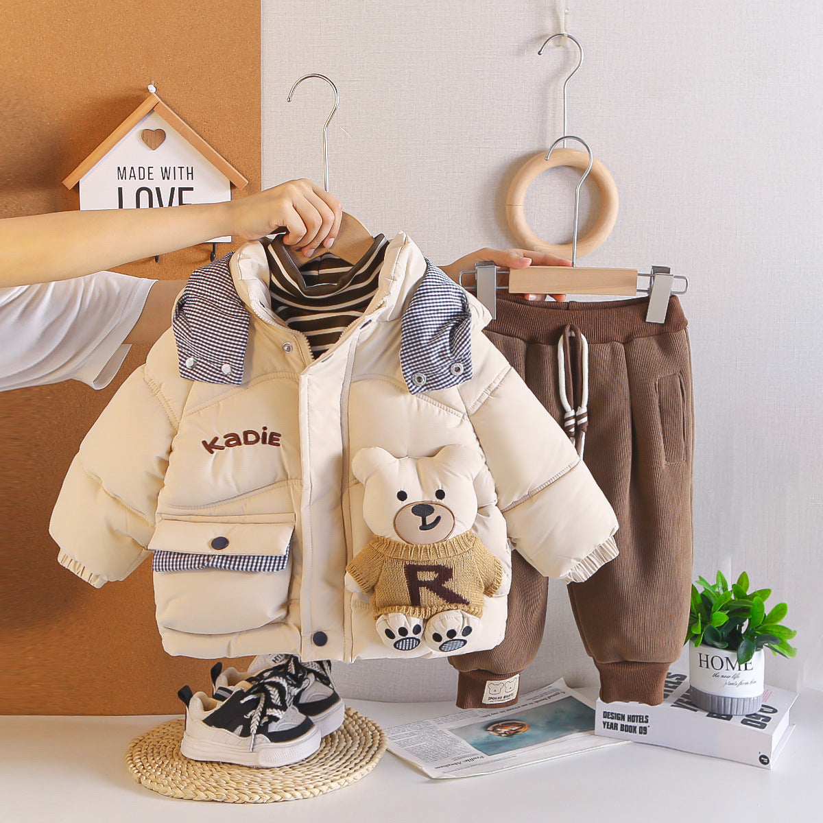 Boys Winter Warm Fleece-Lined 3-Piece Set Bear Pattern Cotton Padded Jacket Outfits Toddler Clothes