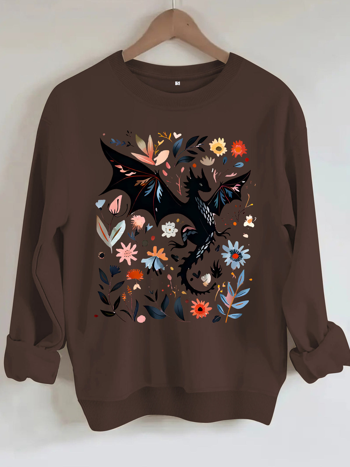Long sleeved round neck dragon pattern and floral design